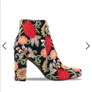 MIA Rosebud Booties